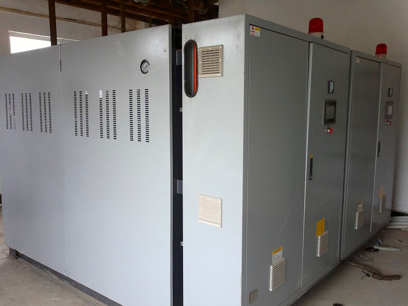 冷水機組，冷水機，水冷式冷水機